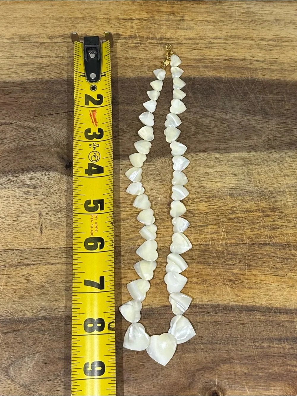 Mother of Pearl Heart Beaded Necklace 17in